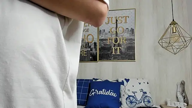 Theia moon online show from 12-10-24, 12:38