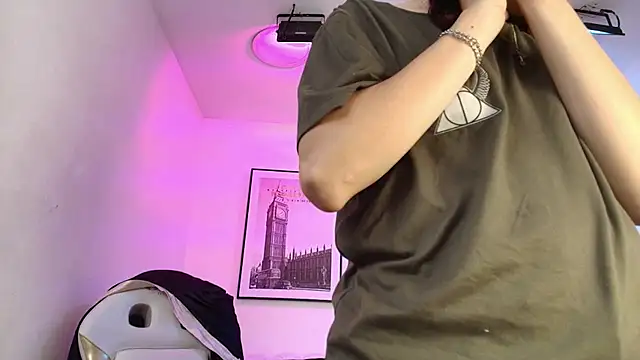 Theia moon online show from 12-28-24, 12:35