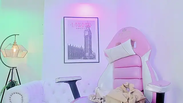 Theia moon online show from 03-14-25, 01:02