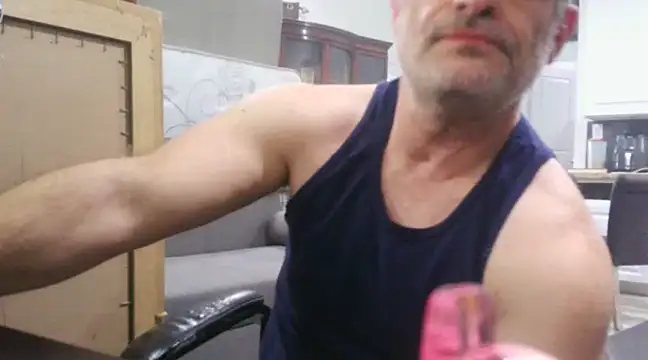 Snapshot of LARawAlways2 chatting on 02-01-25, 09:51 LARawAlways2 online show from 02-01-25, 09:51