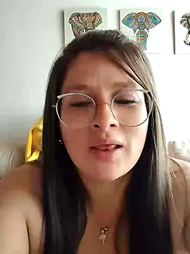 Neve Collins online show from 02-06-25, 07:18