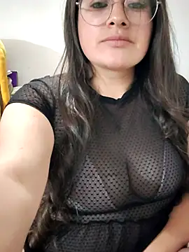 Neve Collins online show from 02-16-25, 09:26