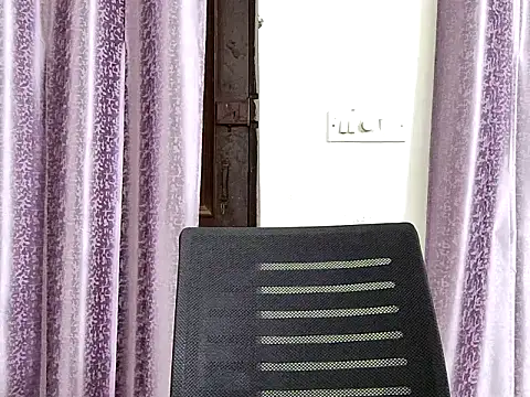 samosa73 online show from 09-24-25, 01:36