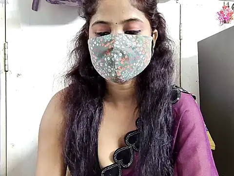 samosa73 online show from 10-30-25, 05:24