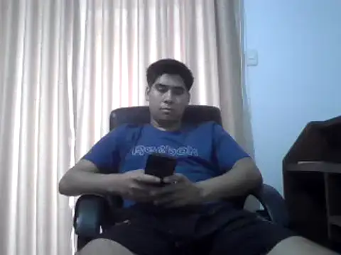 estudiante69 online show from 12-09-24, 10:30