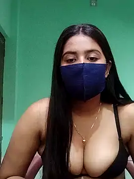 Snapshot of lovely-tanu chatting on 12-24-24, 08:33 lovely-tanu online show from 12-24-24, 08:33