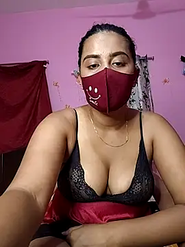 Snapshot of lovely-tanu chatting on 10-22-25, 11:43 lovely-tanu online show from 10-22-25, 11:43