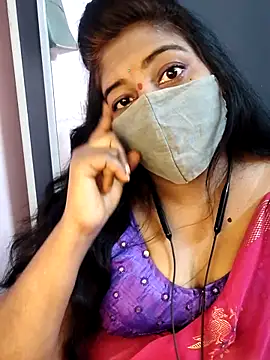 RomeoJuliet345 online show from 02-04-26, 12:44