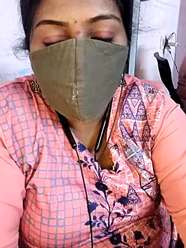 RomeoJuliet345 online show from 04-27-26, 04:38