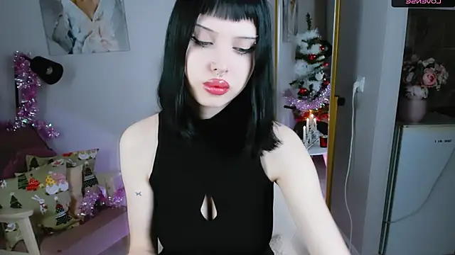 Snapshot of Barbara_xKiss chatting on 12-25-24, 05:37 Barbara xKiss online show from 12-25-24, 05:37