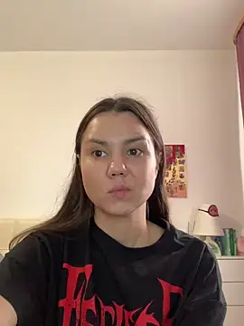 Snapshot of MiraMiss chatting on 10-14-25, 07:42 MiraMiss online show from 10-14-25, 07:42