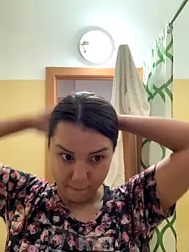 Snapshot of MiraMiss chatting on 11-13-25, 06:56 MiraMiss online show from 11-13-25, 06:56