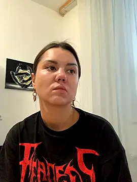 Snapshot of MiraMiss chatting on 11-30-25, 06:28 MiraMiss online show from 11-30-25, 06:28