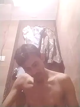 Snapshot of jenilmax chatting on 02-25-25, 05:25 jenilmax online show from 02-25-25, 05:25