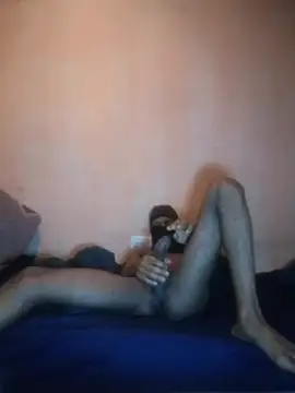 Snapshot of lukay69 chatting on 01-06-26, 06:28 lukay69 online show from 01-06-26, 06:28