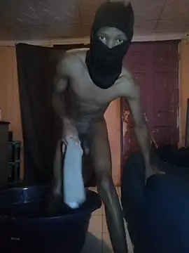 Snapshot of lukay69 chatting on 02-11-26, 05:01 lukay69 online show from 02-11-26, 05:01