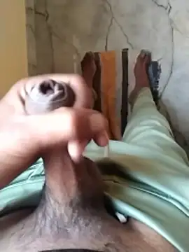 Snapshot of PracticalGum40 chatting on 11-19-25, 02:00 PracticalGum40 online show from 11-19-25, 02:00