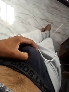 Snapshot of PracticalGum40 chatting on 01-15-26, 02:27 PracticalGum40 online show from 01-15-26, 02:27