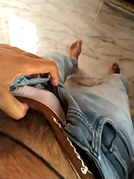 Snapshot of PracticalGum40 chatting on 02-17-26, 11:50 PracticalGum40 online show from 02-17-26, 11:50