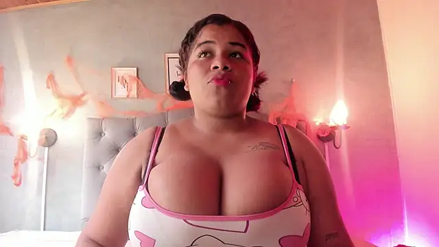 MeridaLane online show from 10-15-25, 03:01