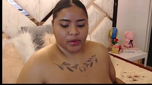 RAVENDIPAUL online show from 03-19-25, 01:10