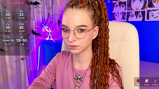 Snapshot of VioletShine chatting on 10-19-25, 01:01 VioletShine online show from 10-19-25, 01:01