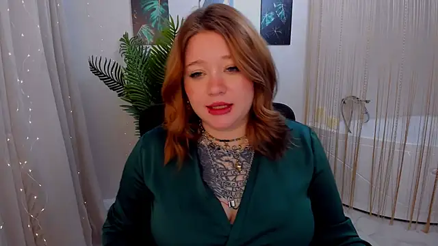 MoonLghte online show from 01-30-25, 07:37