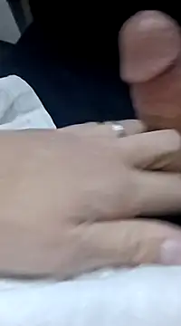 Steve98768 online show from 01-01-25, 08:04