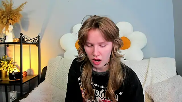 EvaStevs online show from 02-15-25, 04:03