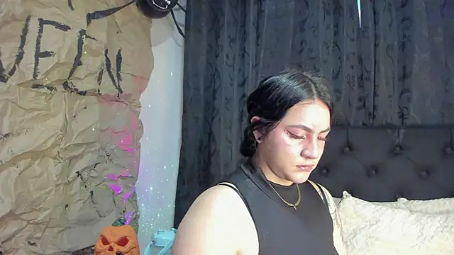 jenifer  power10 online show from 10-31-25, 11:22