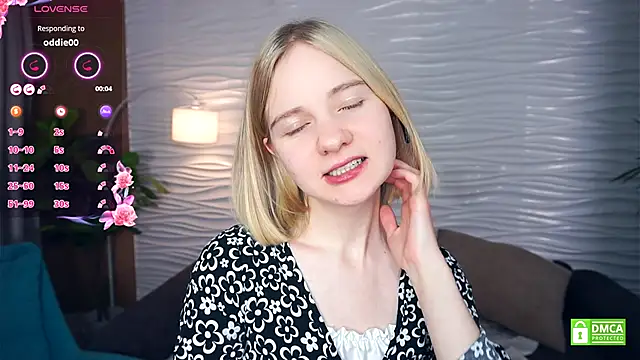 OdelinaFicken online show from 11-23-25, 04:23