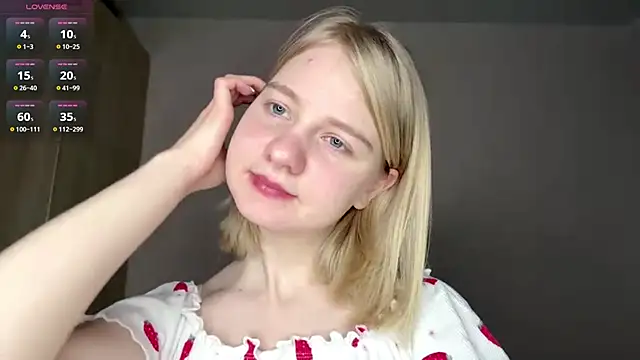 OdelinaFicken online show from 02-15-26, 06:10