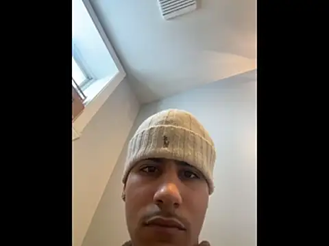 johnycash21 online show from 02-07-26, 06:00