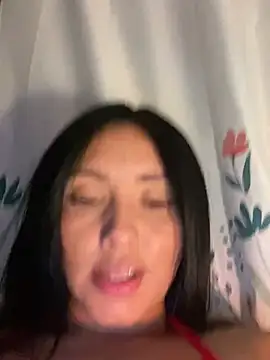 sweet kitty0110 online show from 12-07-24, 06:21