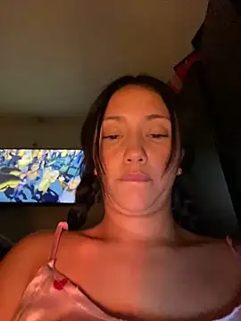 sweet kitty0110 online show from 12-20-24, 07:01