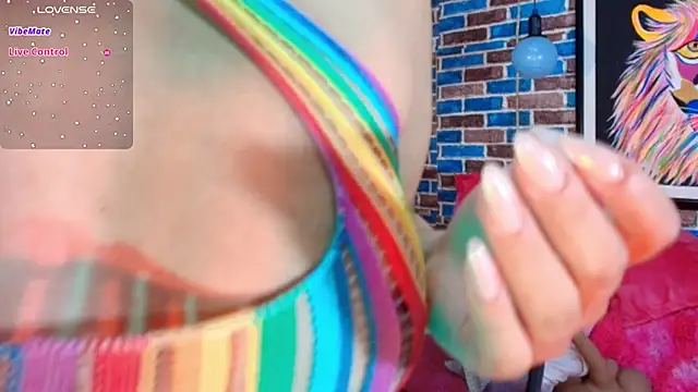 sweet kitty0110 online show from 02-12-25, 10:48