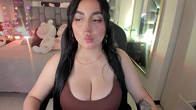 i akane online show from 10-25-25, 01:51