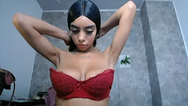 Tiffanny online show from 12-28-24, 09:40