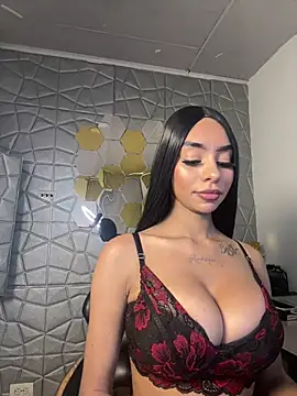 Tiffanny online show from 03-03-25, 12:48