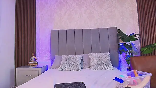 MeganCruzGB online show from 03-11-25, 10:42