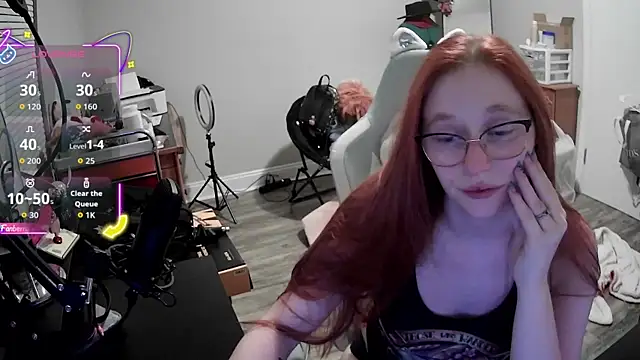 LilyFoxxx online show from 09-13-25, 03:17