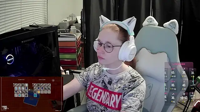 LilyFoxxx online show from 06-10-26, 05:18