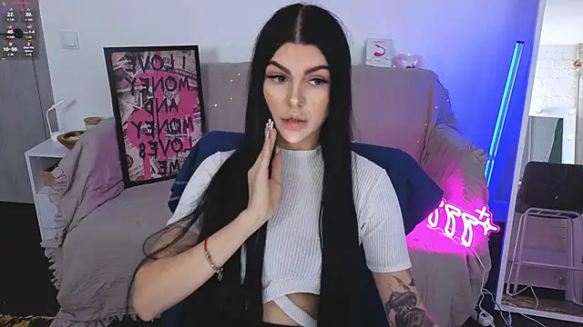 Tiffany lab online show from 10-23-25, 12:37