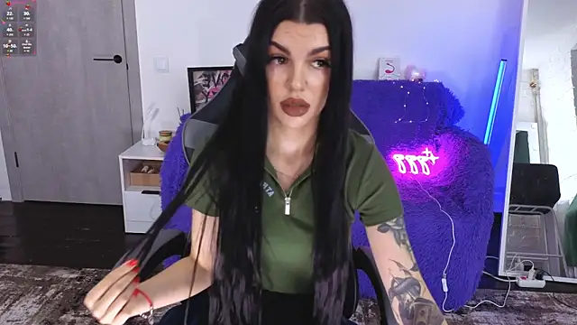 Tiffany lab online show from 11-26-25, 09:43