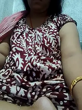 Snapshot of Super-Couple chatting on 09-20-25, 04:41 Super-Couple online show from 09-20-25, 04:41