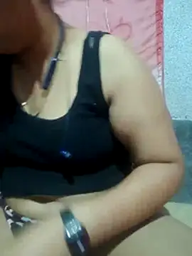 Snapshot of Super-Couple chatting on 11-19-25, 08:58 Super-Couple online show from 11-19-25, 08:58