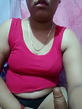 Snapshot of Super-Couple chatting on 11-21-25, 10:19 Super-Couple online show from 11-21-25, 10:19