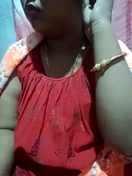 Snapshot of Super-Couple chatting on 12-14-25, 02:06 Super-Couple online show from 12-14-25, 02:06