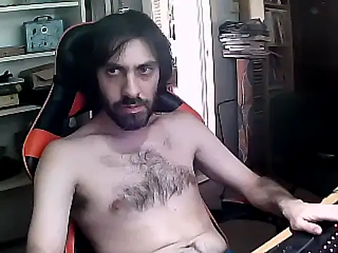 Snapshot of johnwood88 chatting on 02-06-25, 05:09 johnwood88 online show from 02-06-25, 05:09