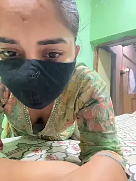 Snapshot of Black_Glow chatting on 01-15-25, 03:50 Black Glow online show from 01-15-25, 03:50